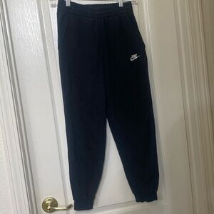Youth Nike jogger sweatpants